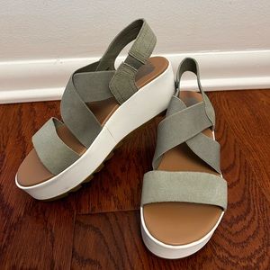 Sorel platform sling back sandal